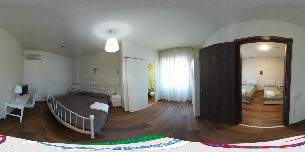 Standard King Room,1123248048:JPEG
